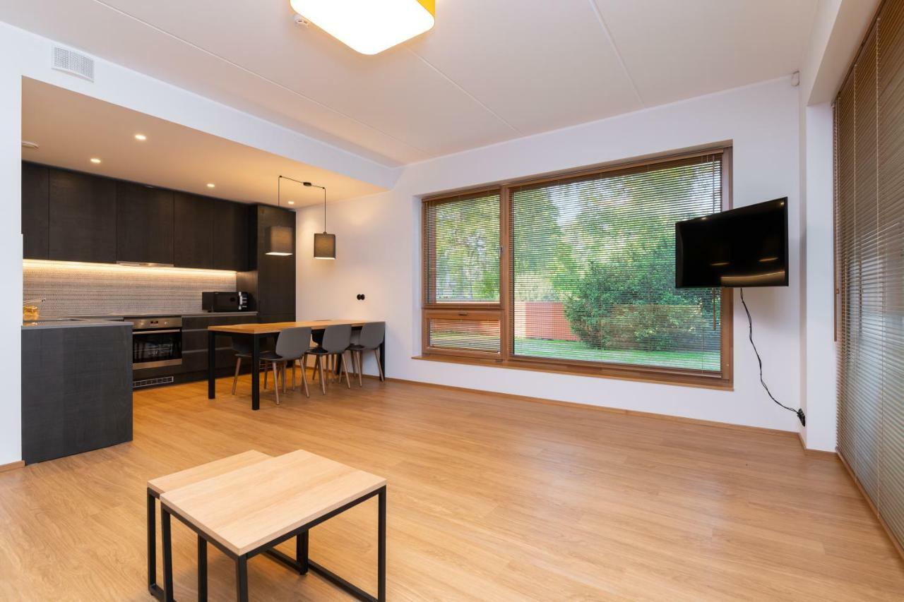 Self-Check-In 2 Bedroom Apartment With A Terrace And Free Parking Tallinn Luaran gambar